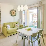 Apartmán Skyfive Earth *