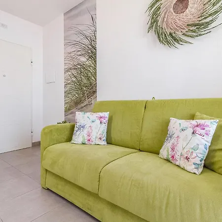 Апартаменты Skyfive Earth *