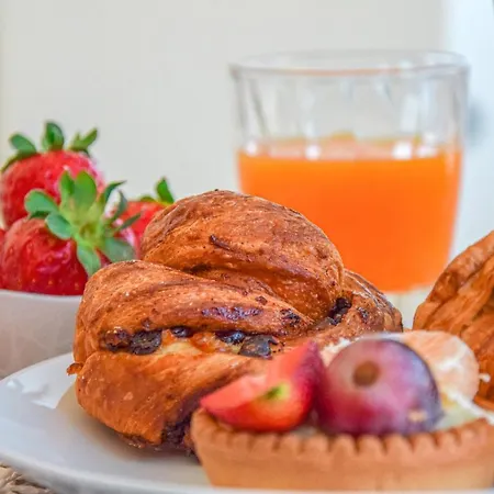 Апартаменты Skyfive Earth