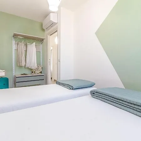 Skyfive Earth Apartment