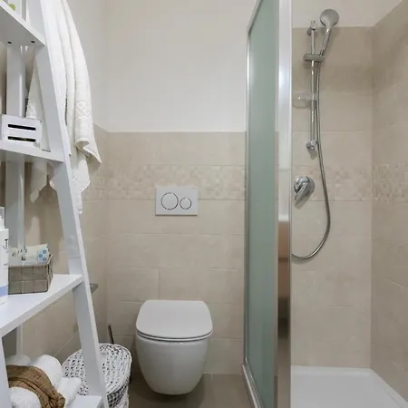 Skyfive Earth Apartment